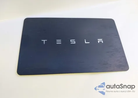 2021 Tesla Model Y Long Range Dual Motor All-Wheel Drive from USA, damaged, VIN 5YJYGDEE4MF206522